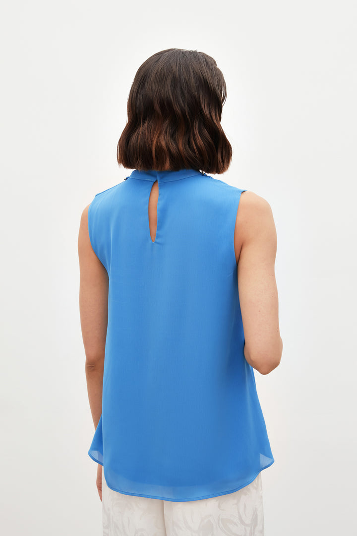 Sateen Blouse volantée avec détails d'accessoires - Bleu