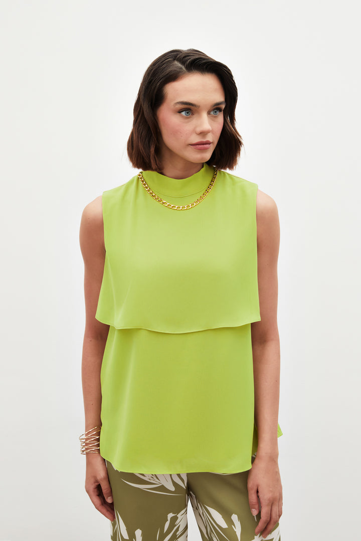 Sateen Blouse volantée avec détails d'accessoires - yag Vert