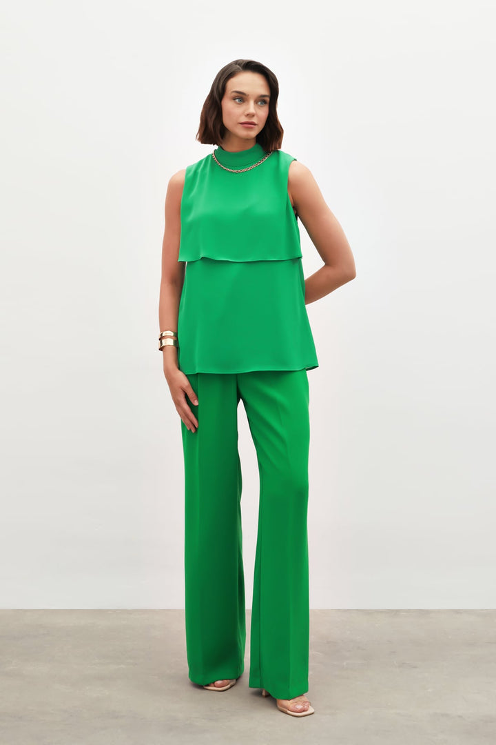Sateen Blouse à volants avec détails d'accessoires - Vert