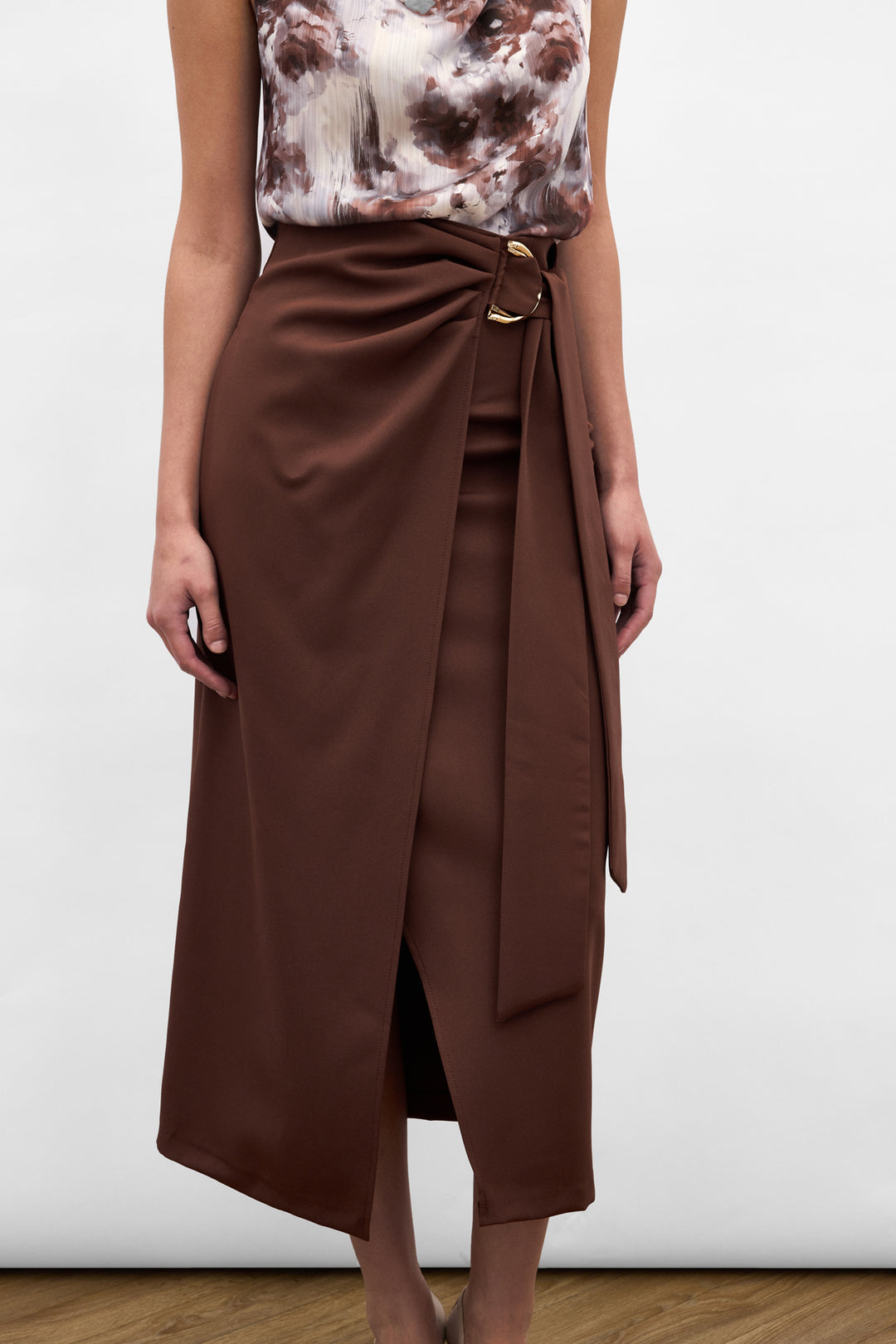Sateen Jupe Fendue avec Ceinture Accessoire - Marron