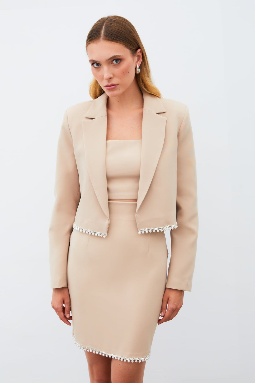 Sateen Veste courte avec accessoires - Beige