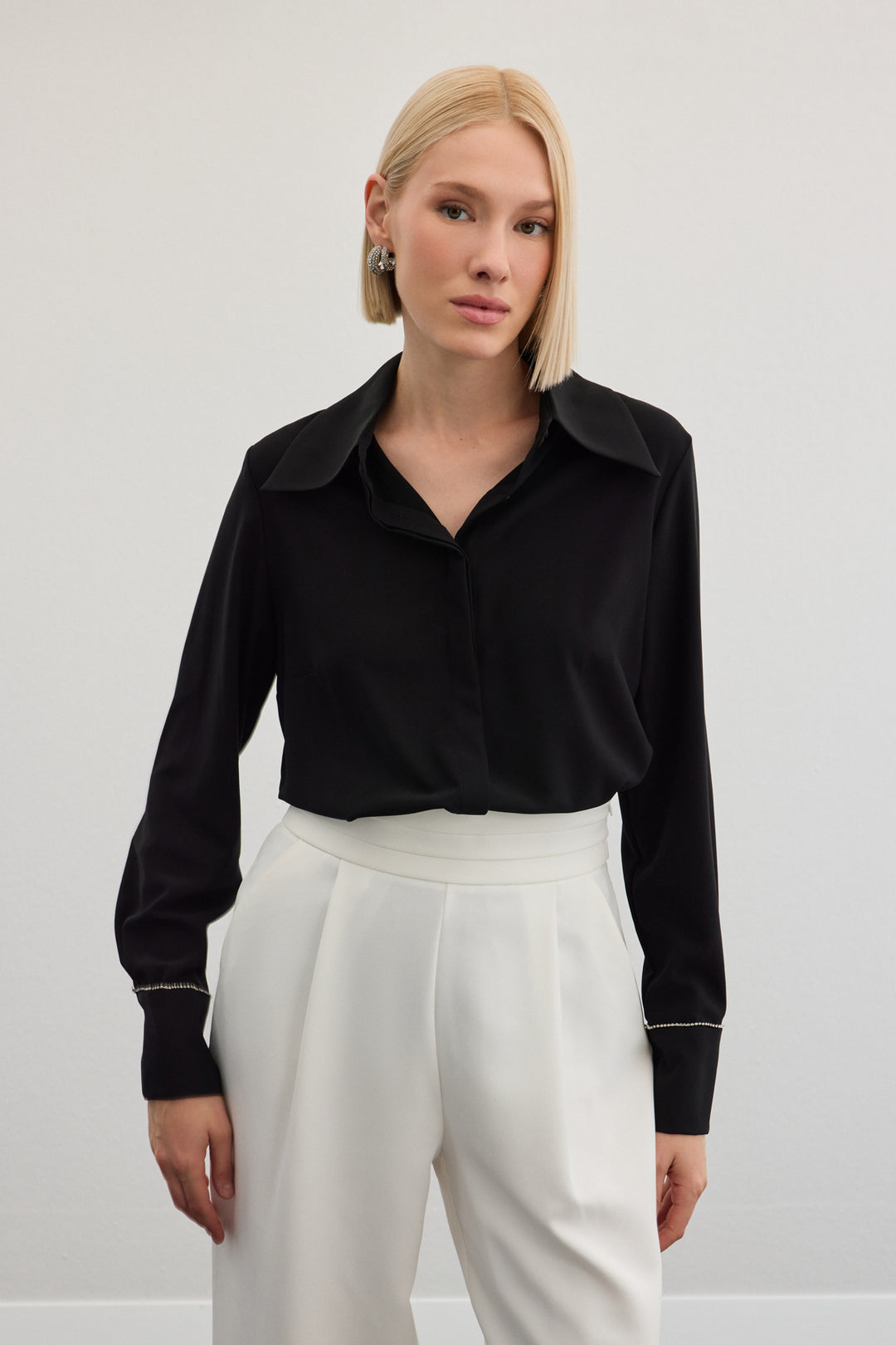 Sateen Chemise classique avec accessoires - Noir
