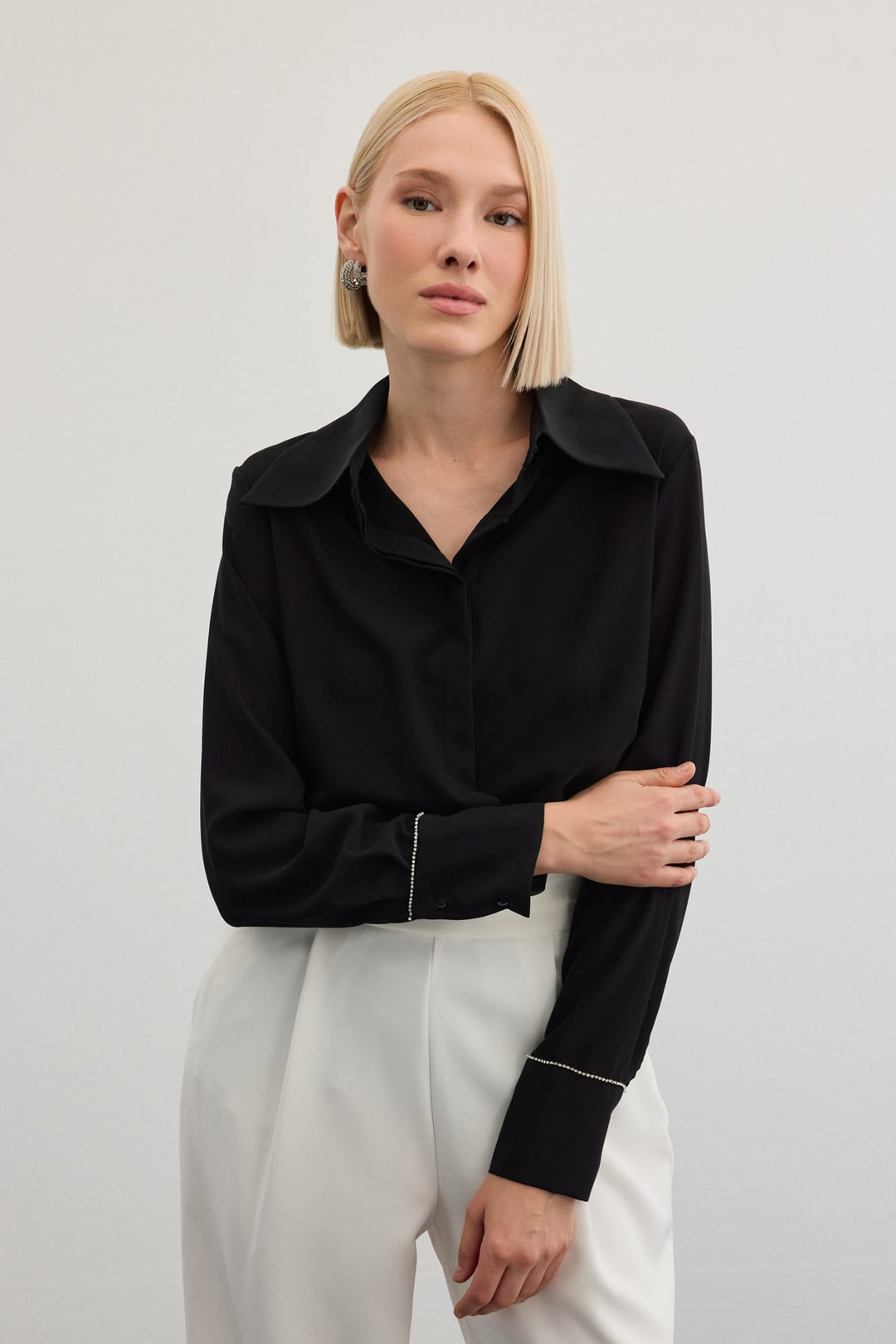 Sateen Chemise classique avec accessoires - Noir