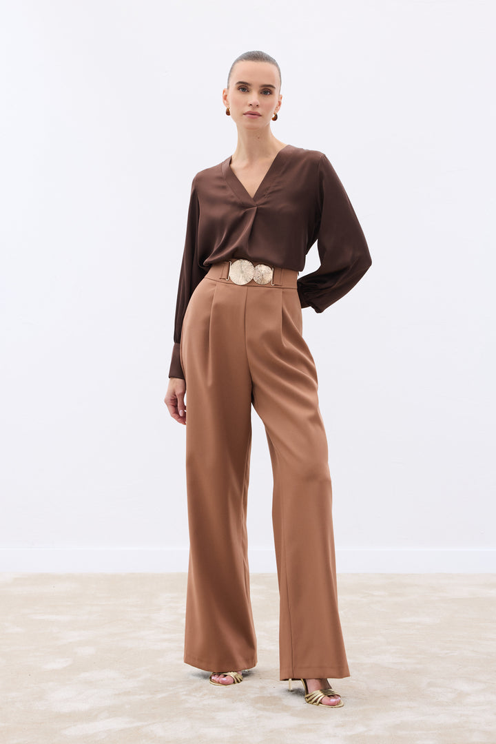 Sateen Pantalon avec accessoires - camel