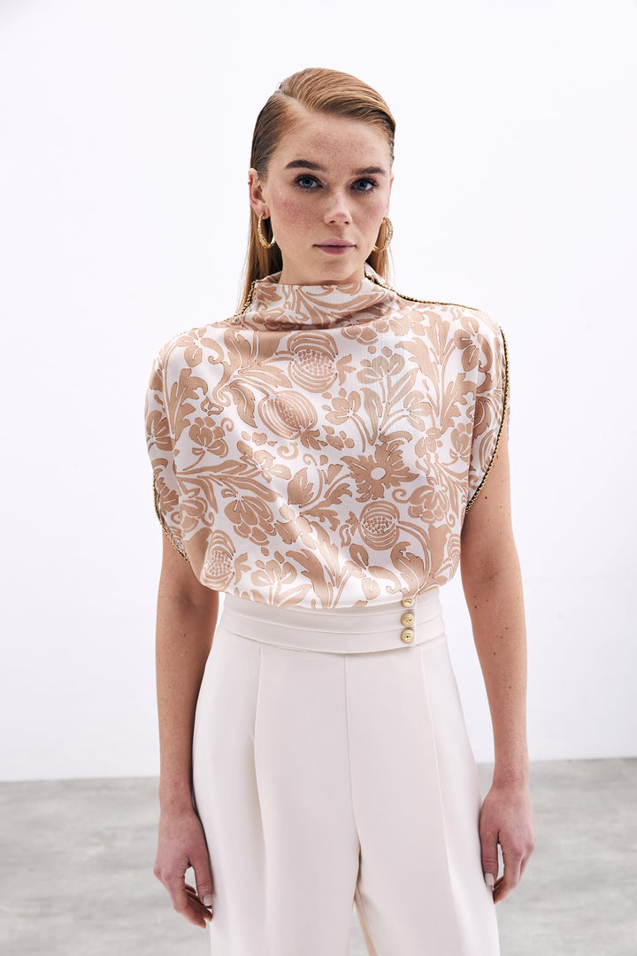 Sateen Blouse à manches chauve-souris avec accessoires - Beige