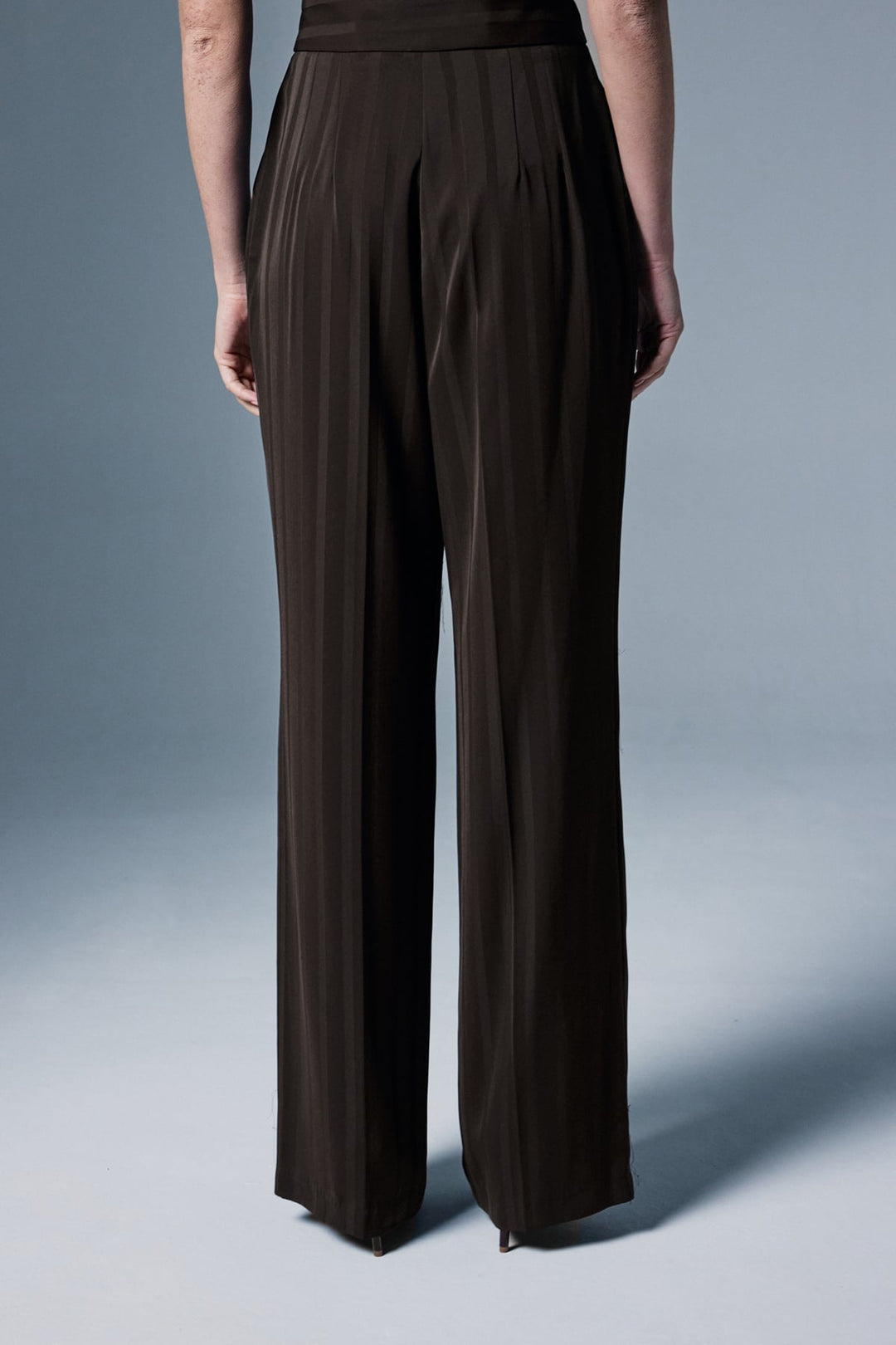 Sateen Pantalon Anna Rayé - Marron