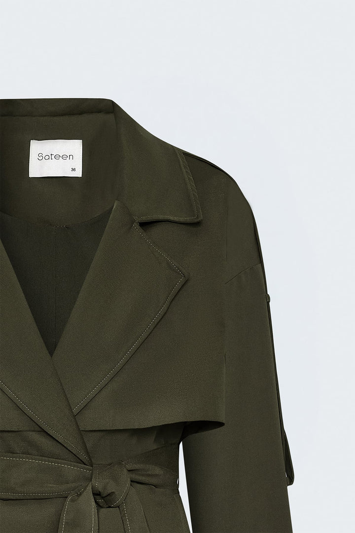 Sateen Trench avec Détails Épaules - Kaki