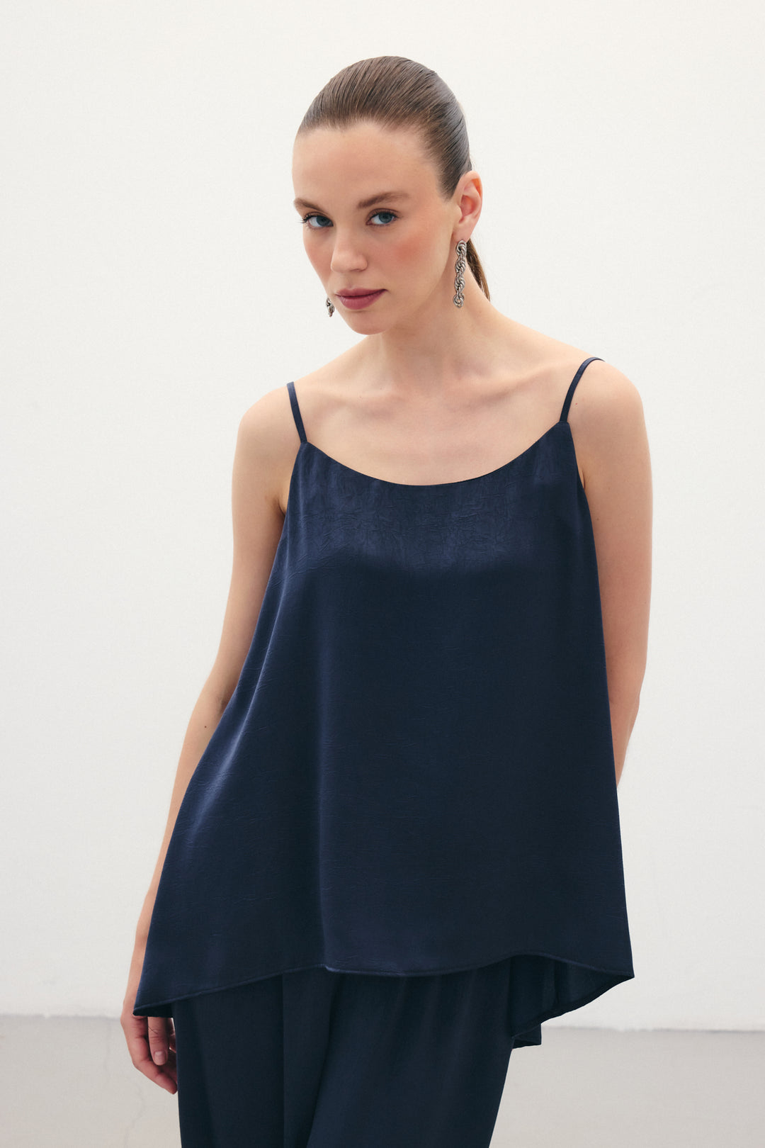 Sateen Débardeur Satiné à Bretelles - Bleu marine
