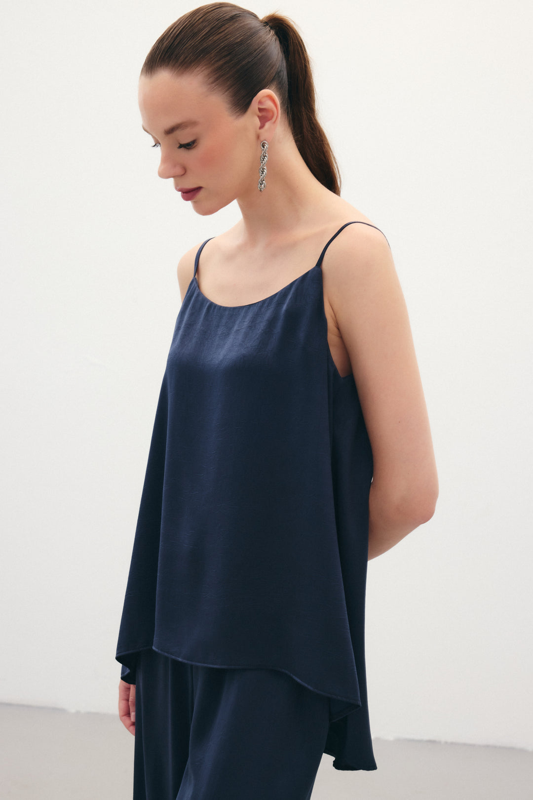 Sateen Débardeur Satiné à Bretelles - Bleu marine