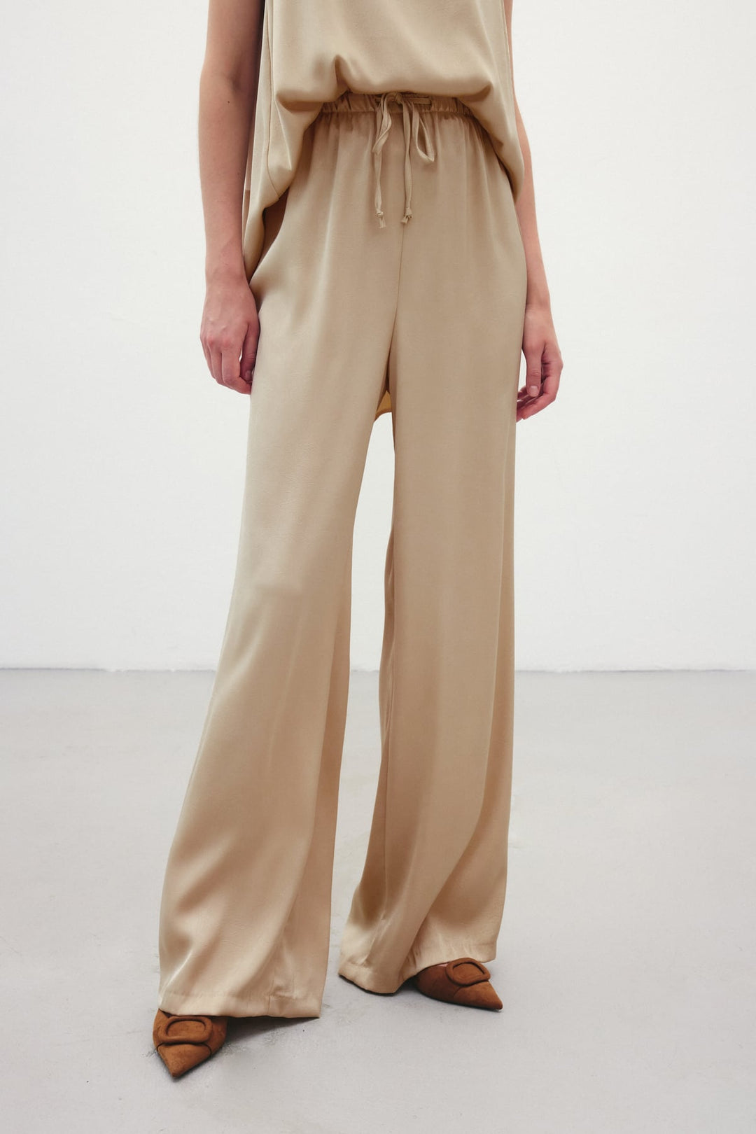 Sateen Pantalon ample à lacets - Beige