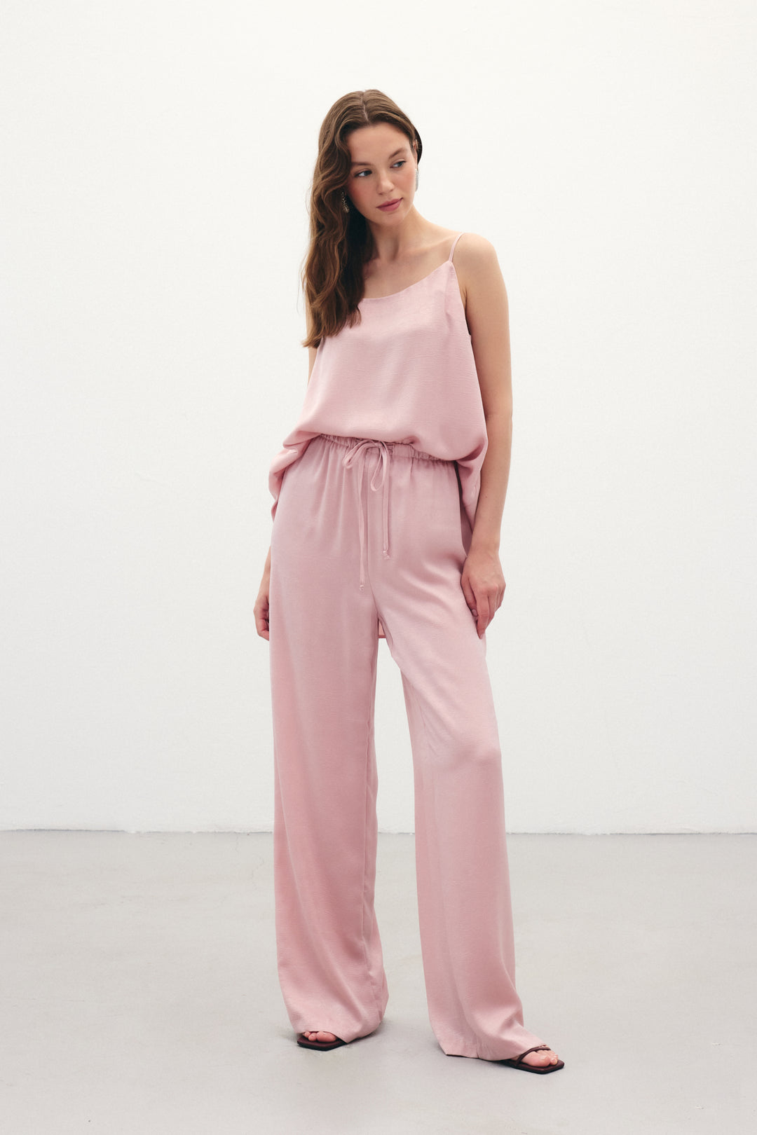 Sateen Pantalon ample à lacets - Poudre