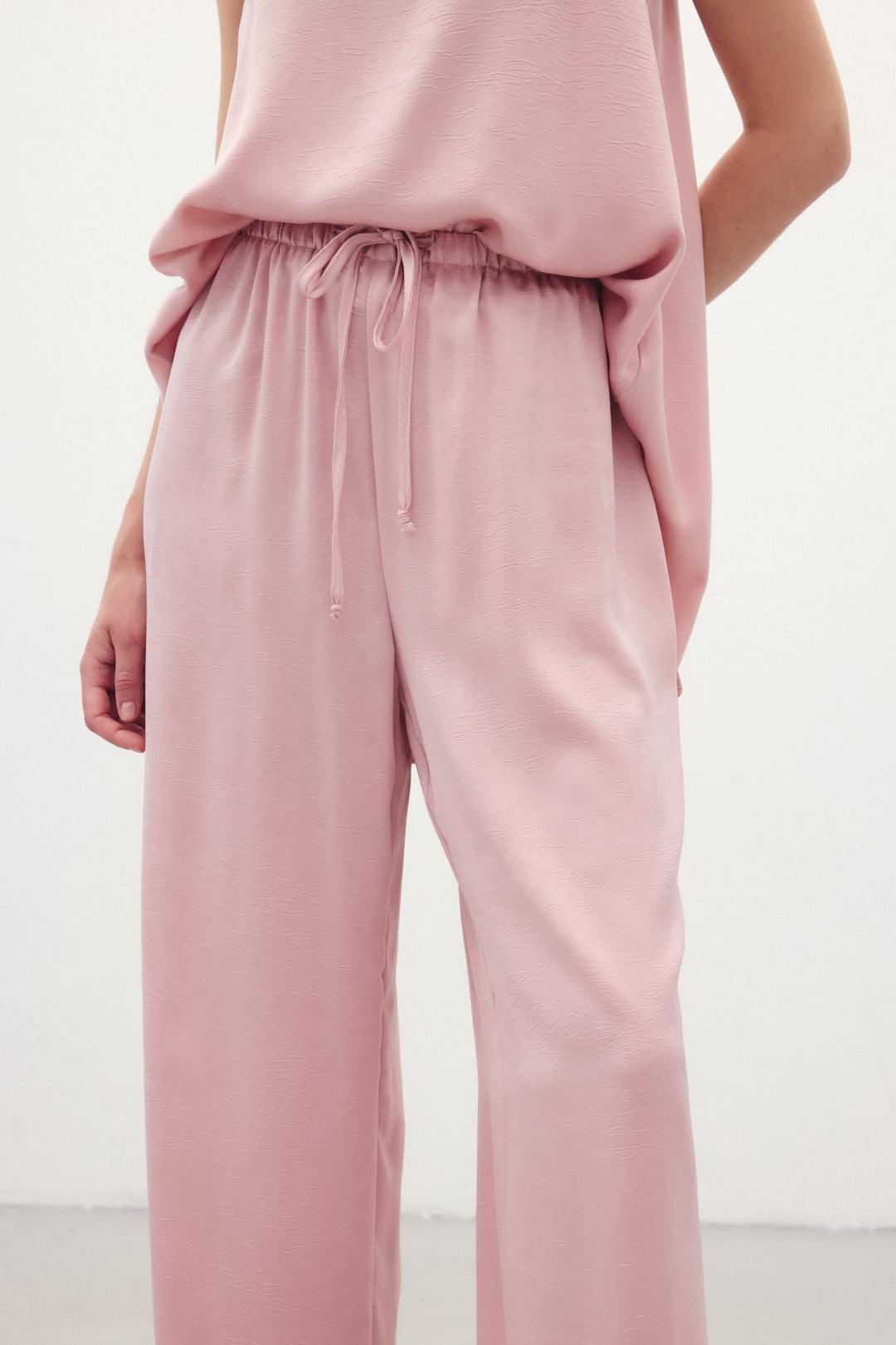 Sateen Pantalon ample à lacets - Poudre