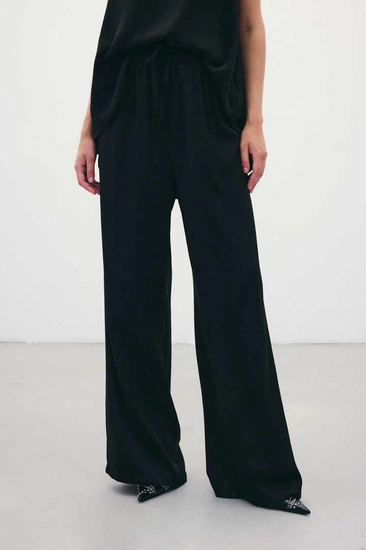 Sateen Pantalon ample à lacets - Noir