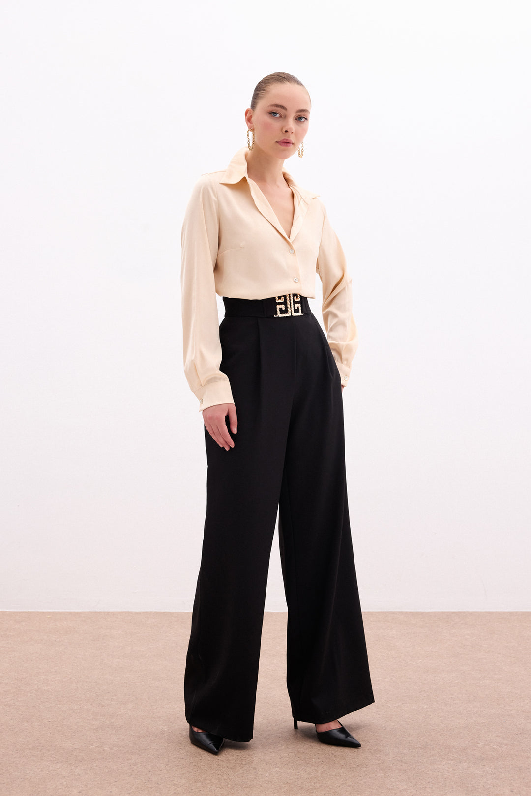 Sateen Pantalon large à accessoires de taille - Noir