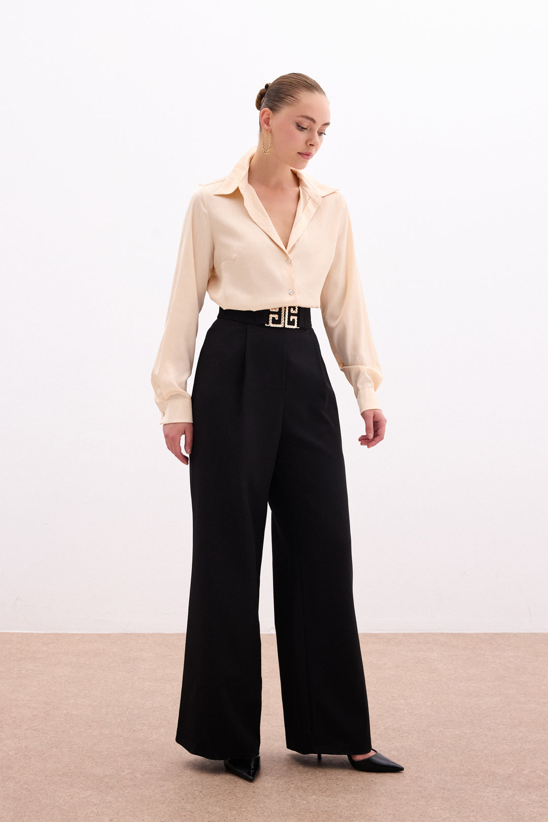 Sateen Pantalon large à accessoires de taille - Noir