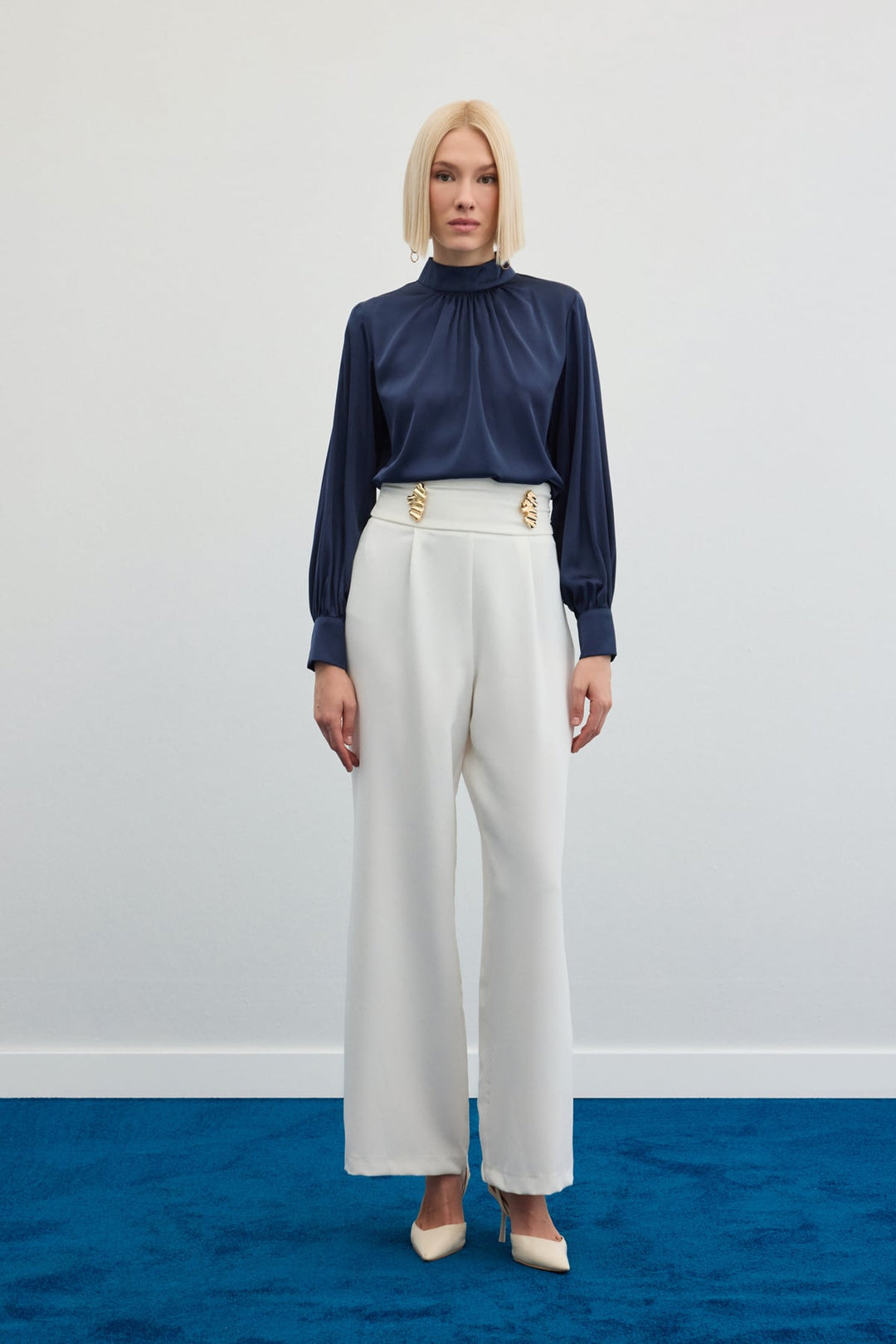 Sateen Pantalon avec accessoire de taille - Écru