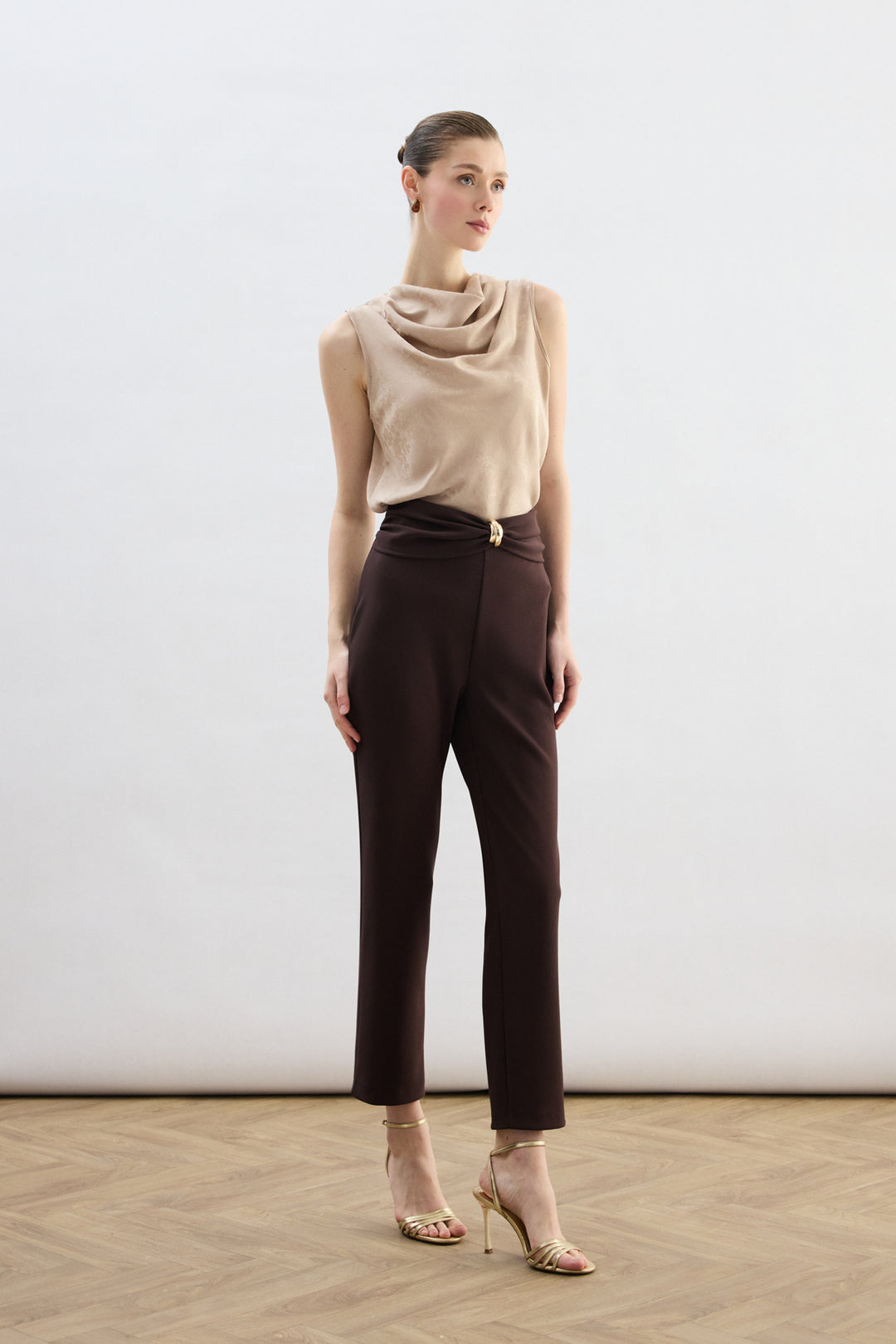 Sateen Pantalon avec Accessoire de Taille - Marron