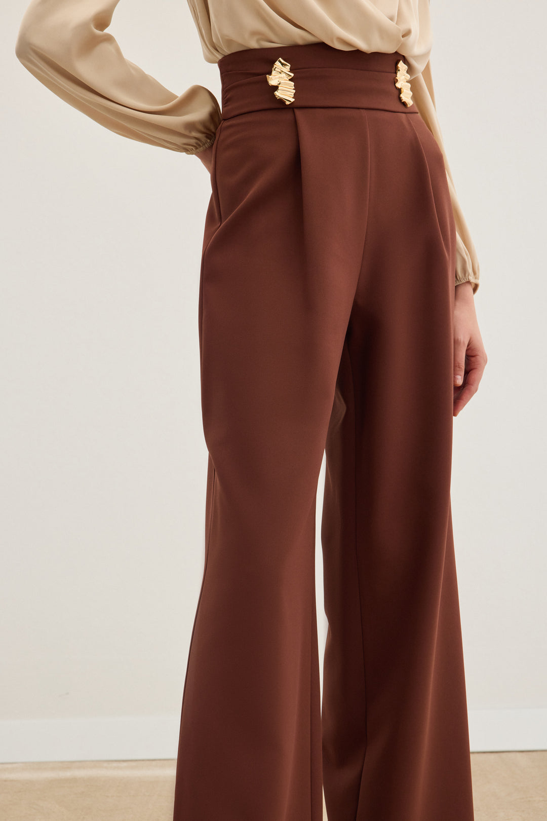 Sateen Pantalon avec accessoire de taille - Marron