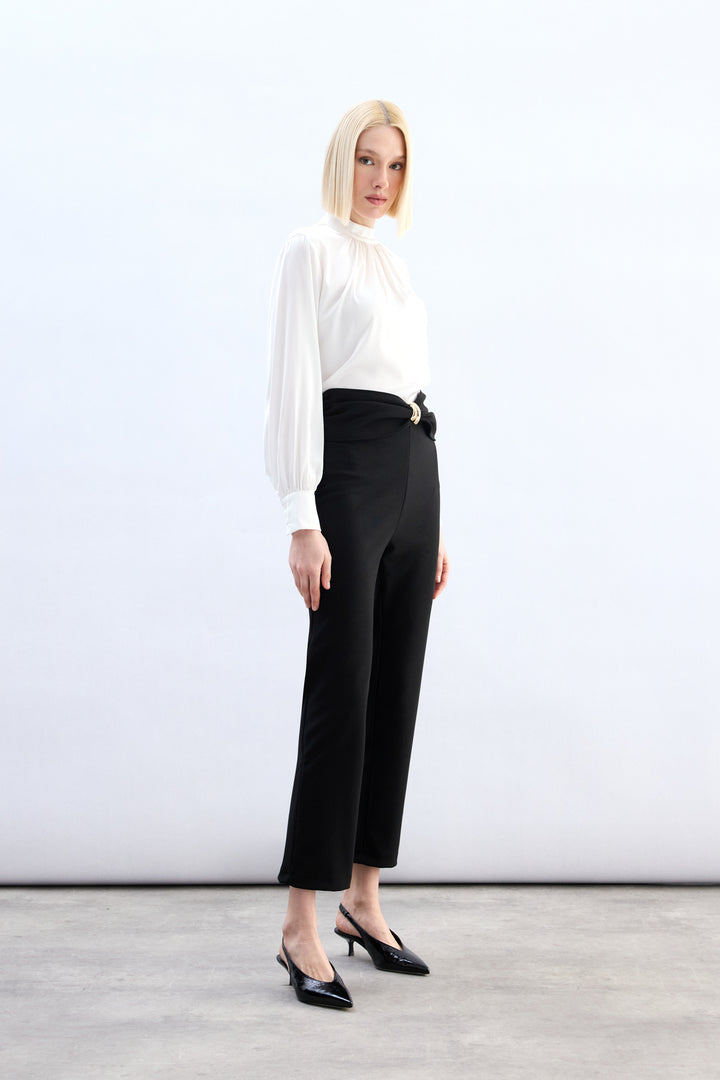 Sateen Pantalon avec Accessoire de Taille - Noir