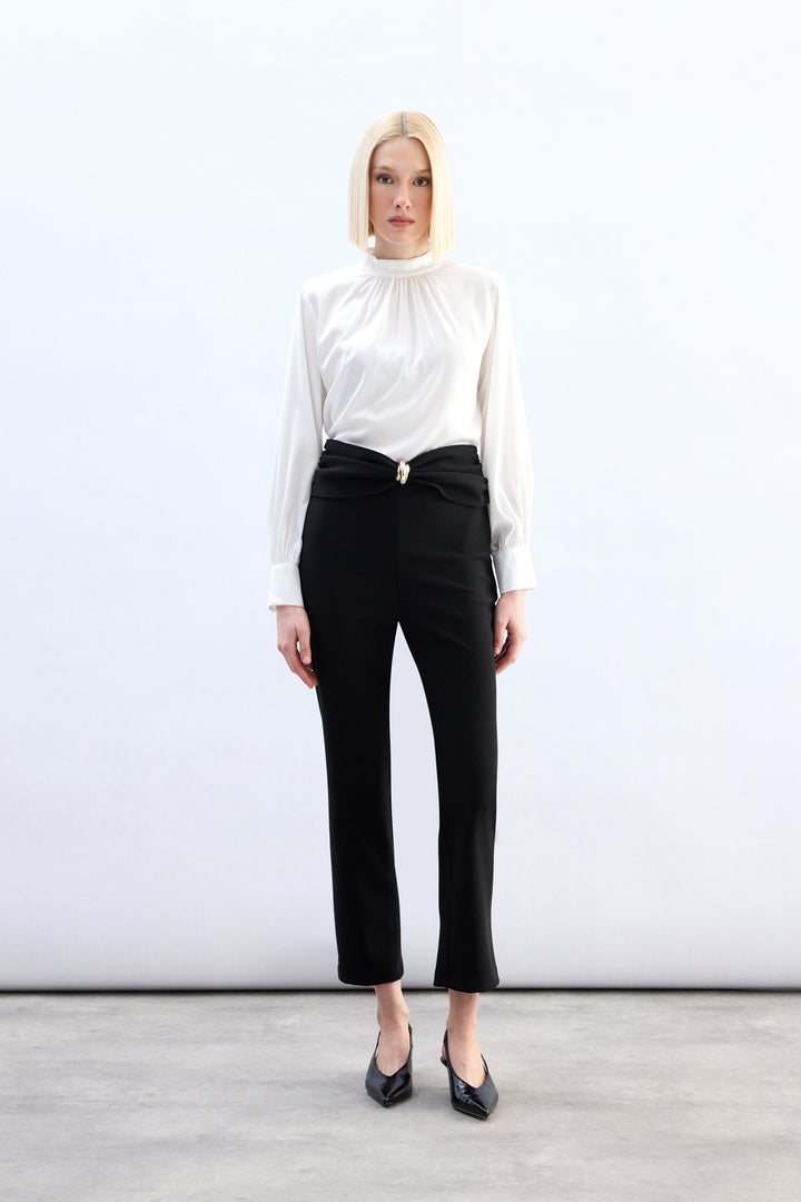Sateen Pantalon avec Accessoire de Taille - Noir