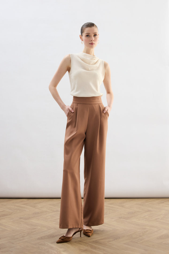 Sateen Pantalon à poches avec détail de taille - camel