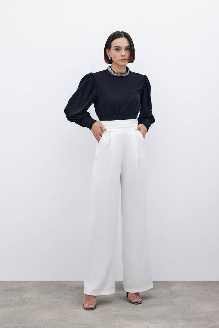 Sateen Pantalon à poches avec détail à la taille - Écru