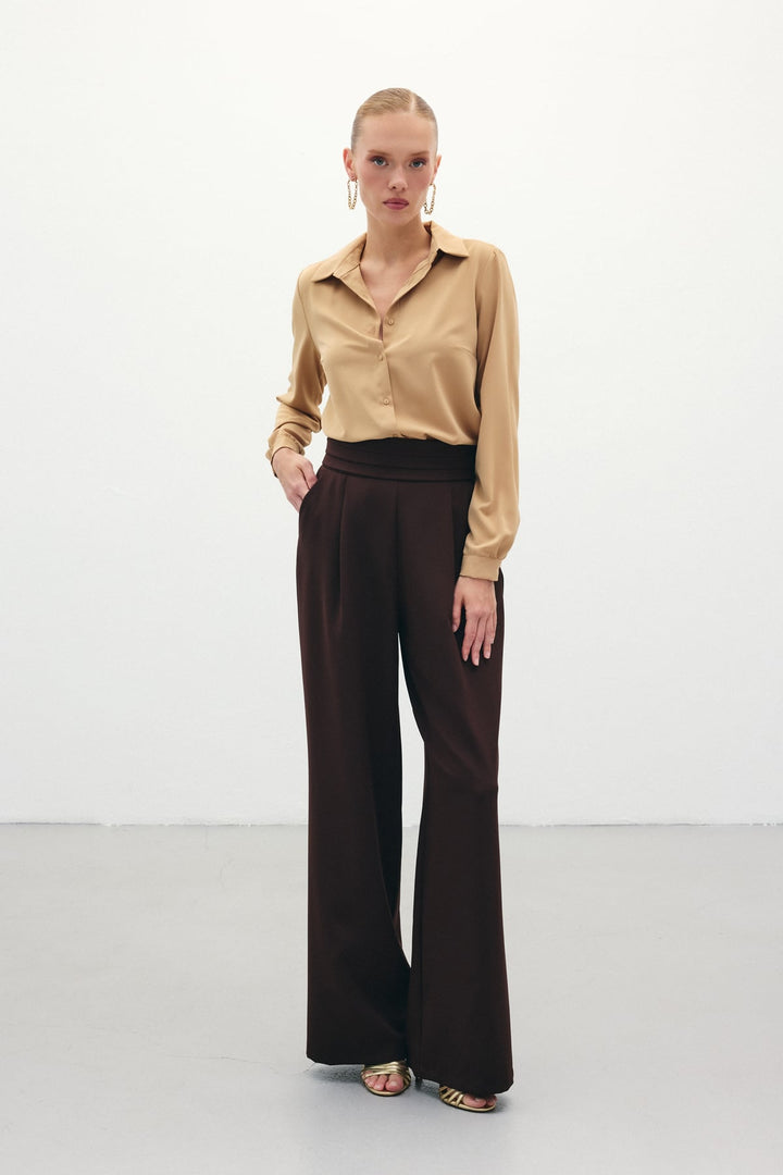 Sateen Pantalon à poches avec détail à la taille - Marron