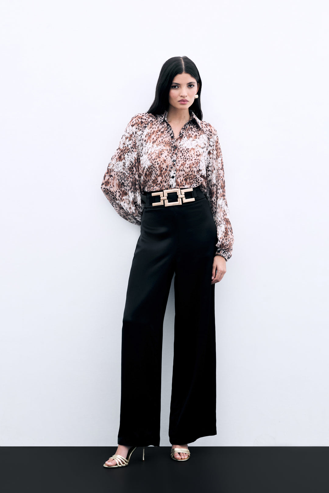Sateen Pantalon en crêpe satin avec ceinture à la taille - Noir