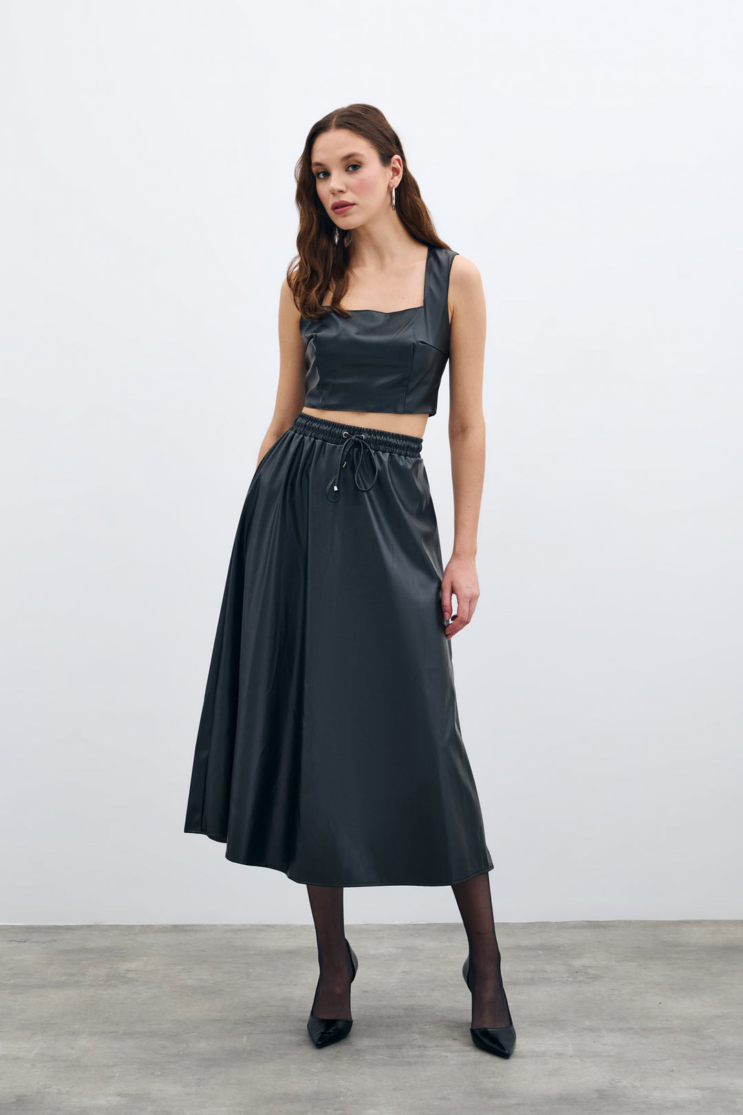 Sateen Jupe en Cuir avec Taille Élastique - Noir