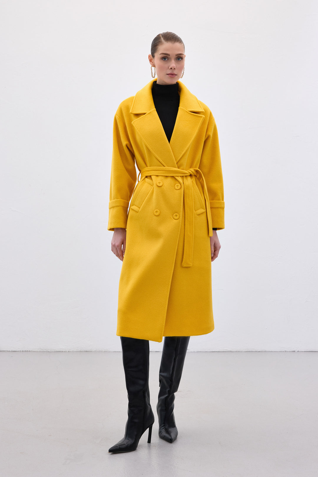 Sateen Manteau Long à Ceinture - Jaune