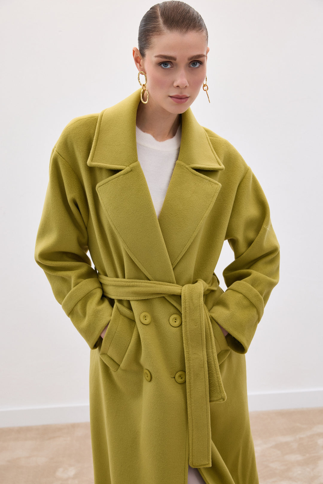 Sateen Manteau Long à Ceinture - Vert olive