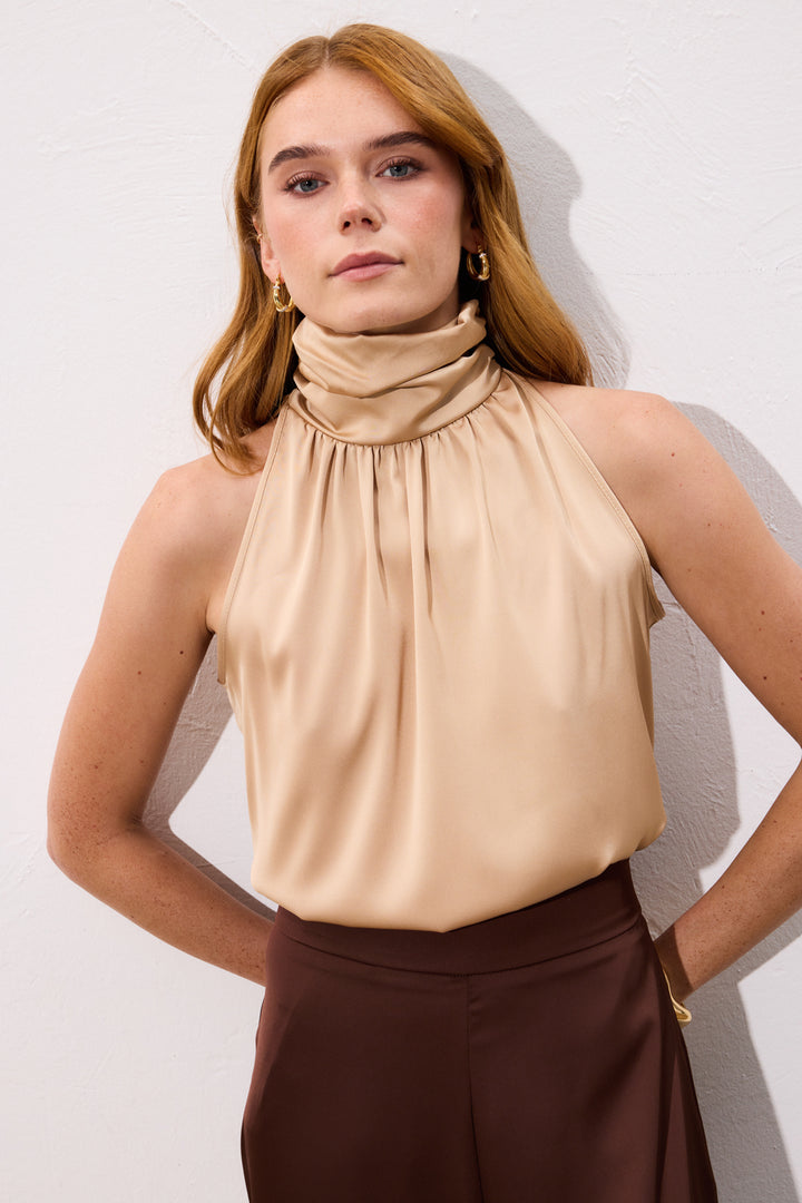 Sateen Blouse sans manches à col montant - camel