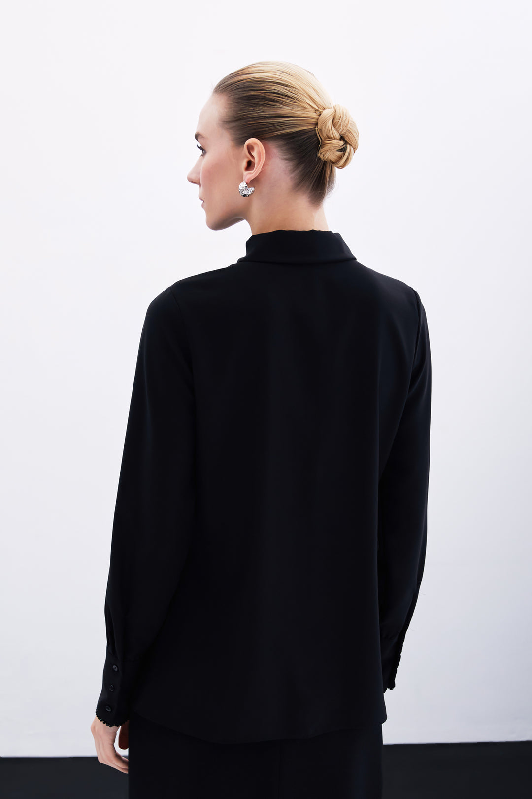 Sateen Chemise à Accessoires en Perles - Noir