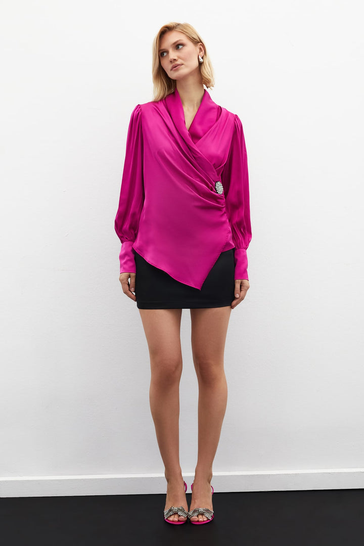 Sateen Blouse Croisée avec Broche - Fuchsia