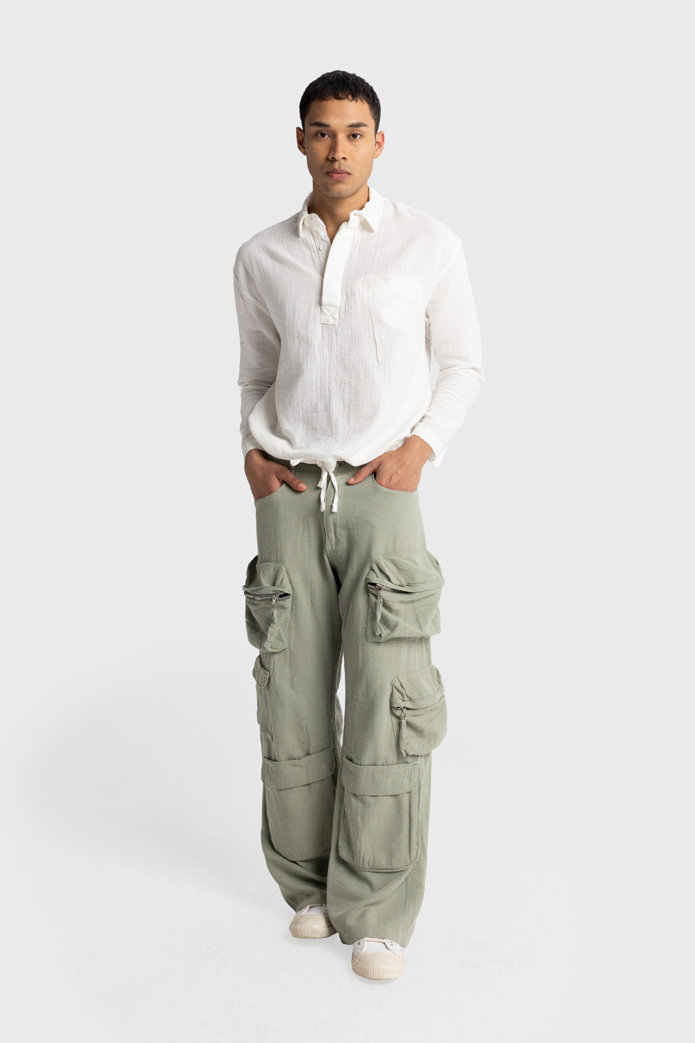 Giesto Chemise avec détails de lacets à l'apparence froissée - Blanc