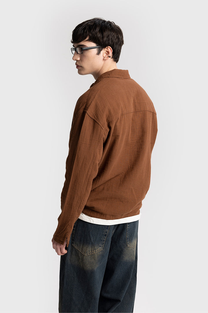 Giesto Chemise avec détails de lacets à l'apparence froissée - Marron