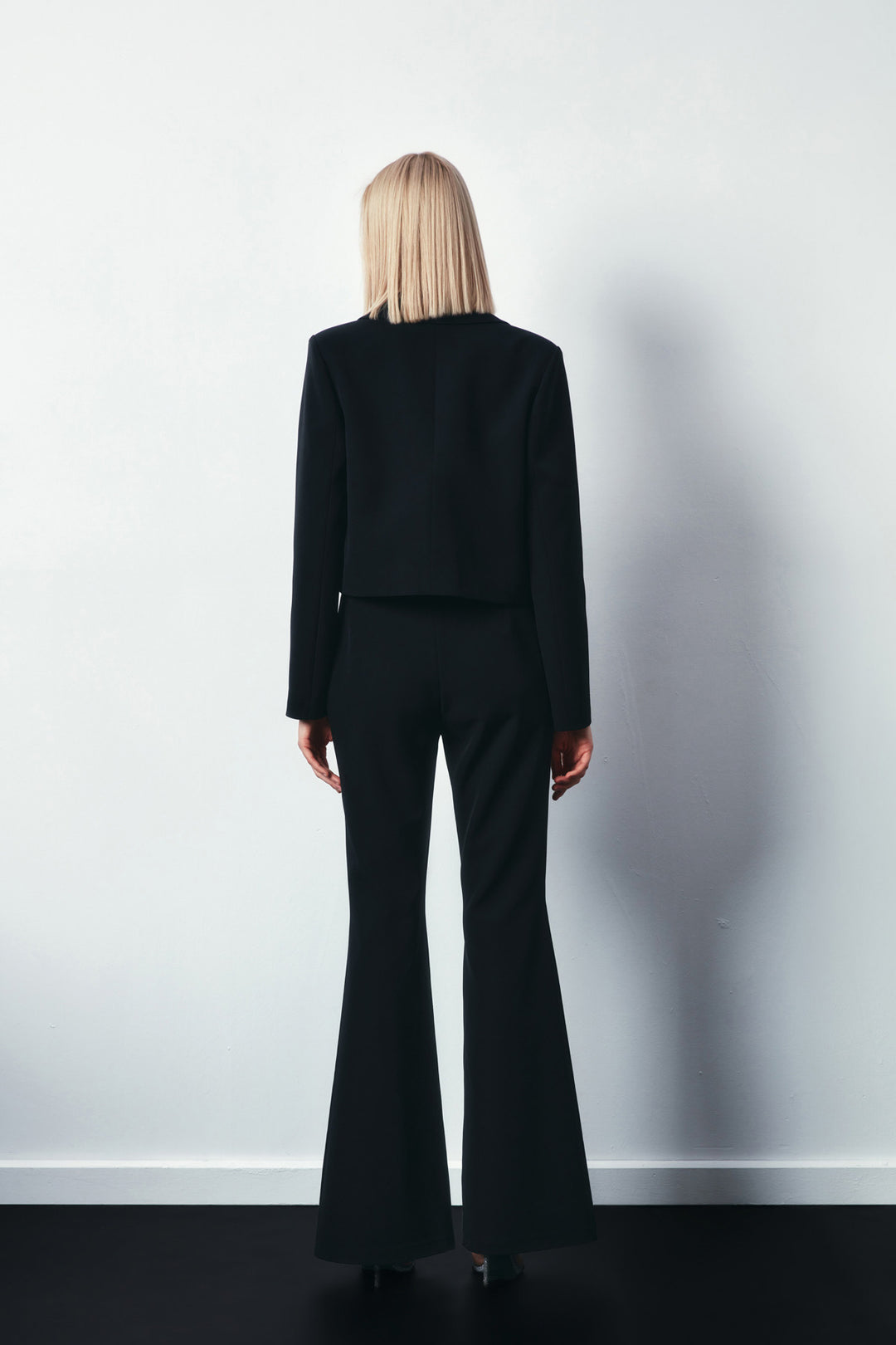 Sateen Veste Courte avec Détail de Pierre - Noir