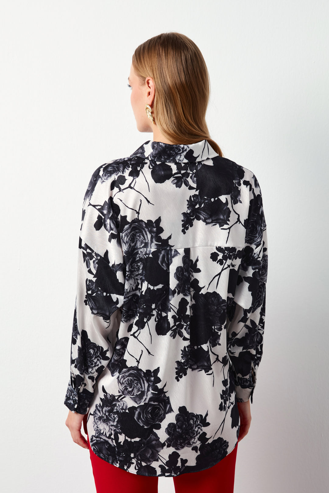Sateen Chemise ample à motifs floraux - Noir