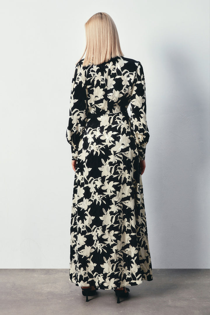 Sateen Robe longue à fleurs - Noir