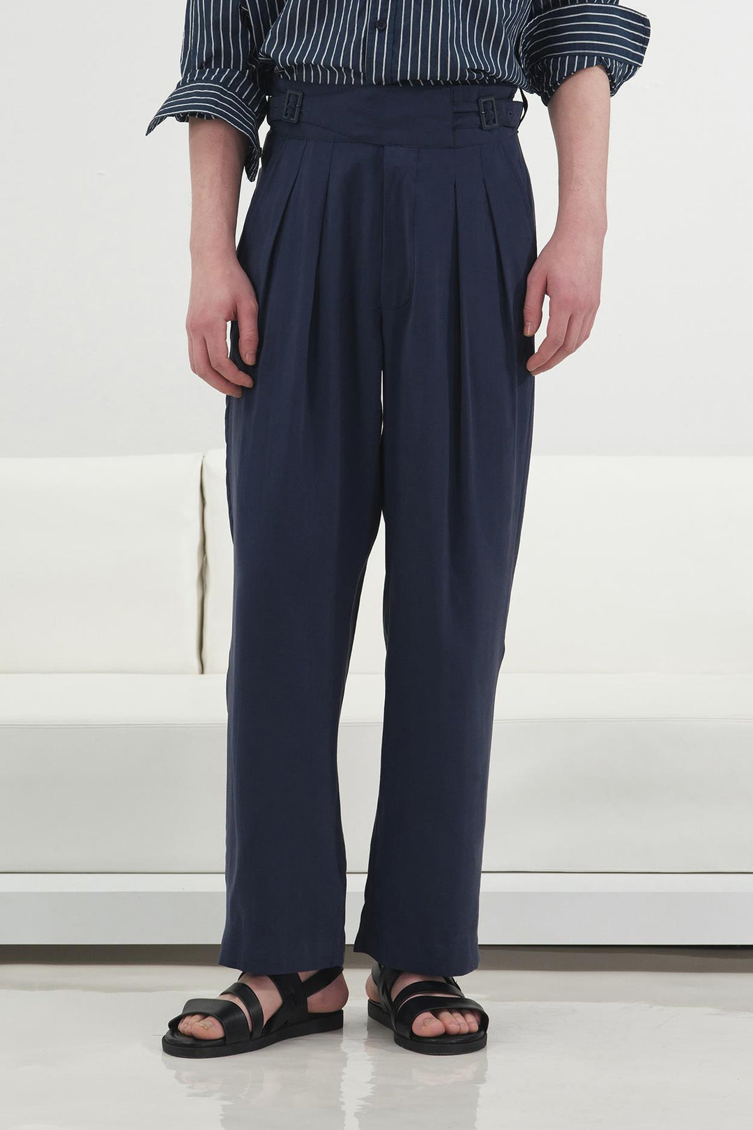 Giesto Pantalon modal bleu marine à double ceinture et plis - Bleu marine