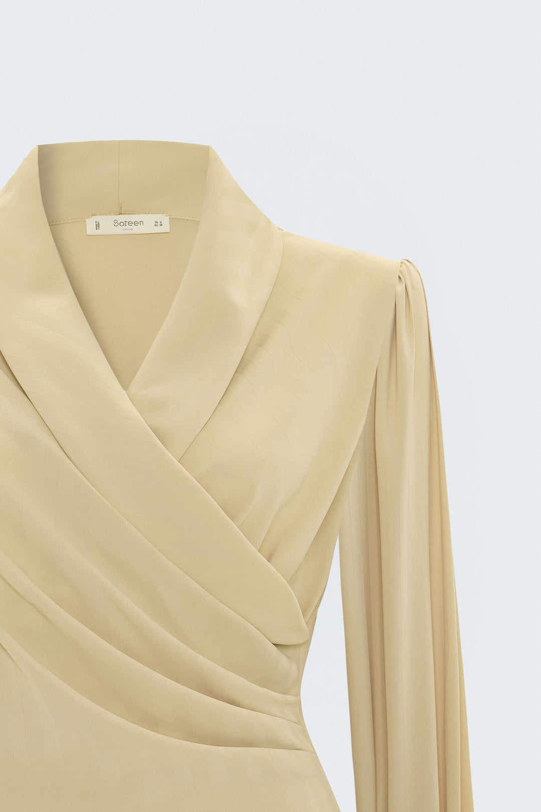 Sateen Blouse Croisée Imprimée - Beige