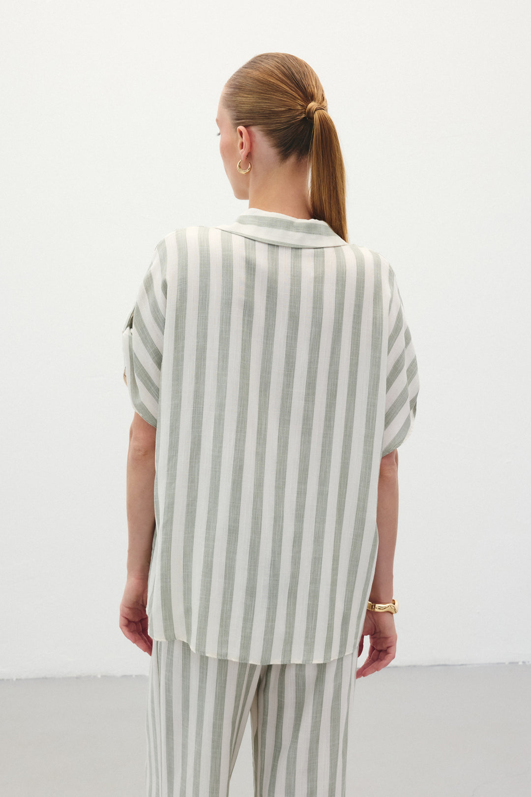 Sateen Chemise à Manches Courtes Rayée - Kaki