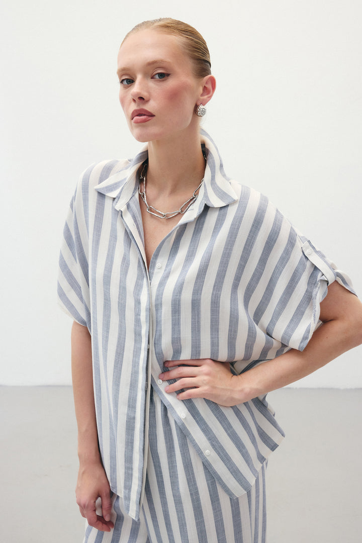 Sateen Chemise à Manches Courtes Rayée - Bleu marine