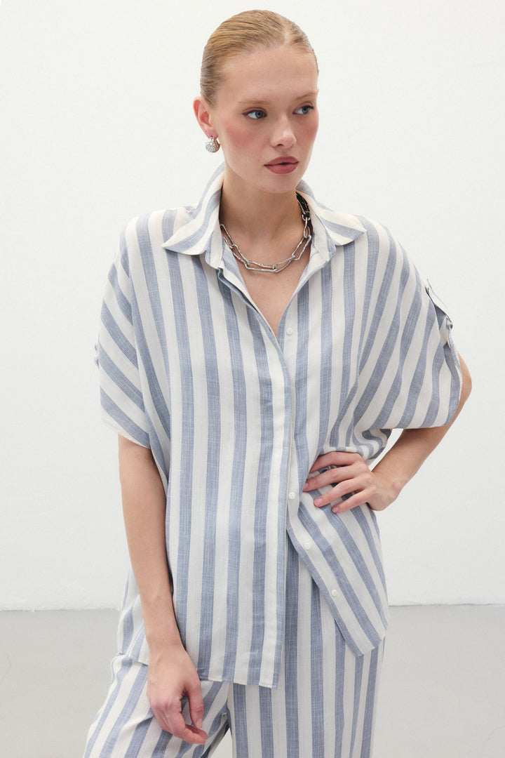 Sateen Chemise à Manches Courtes Rayée - Bleu marine