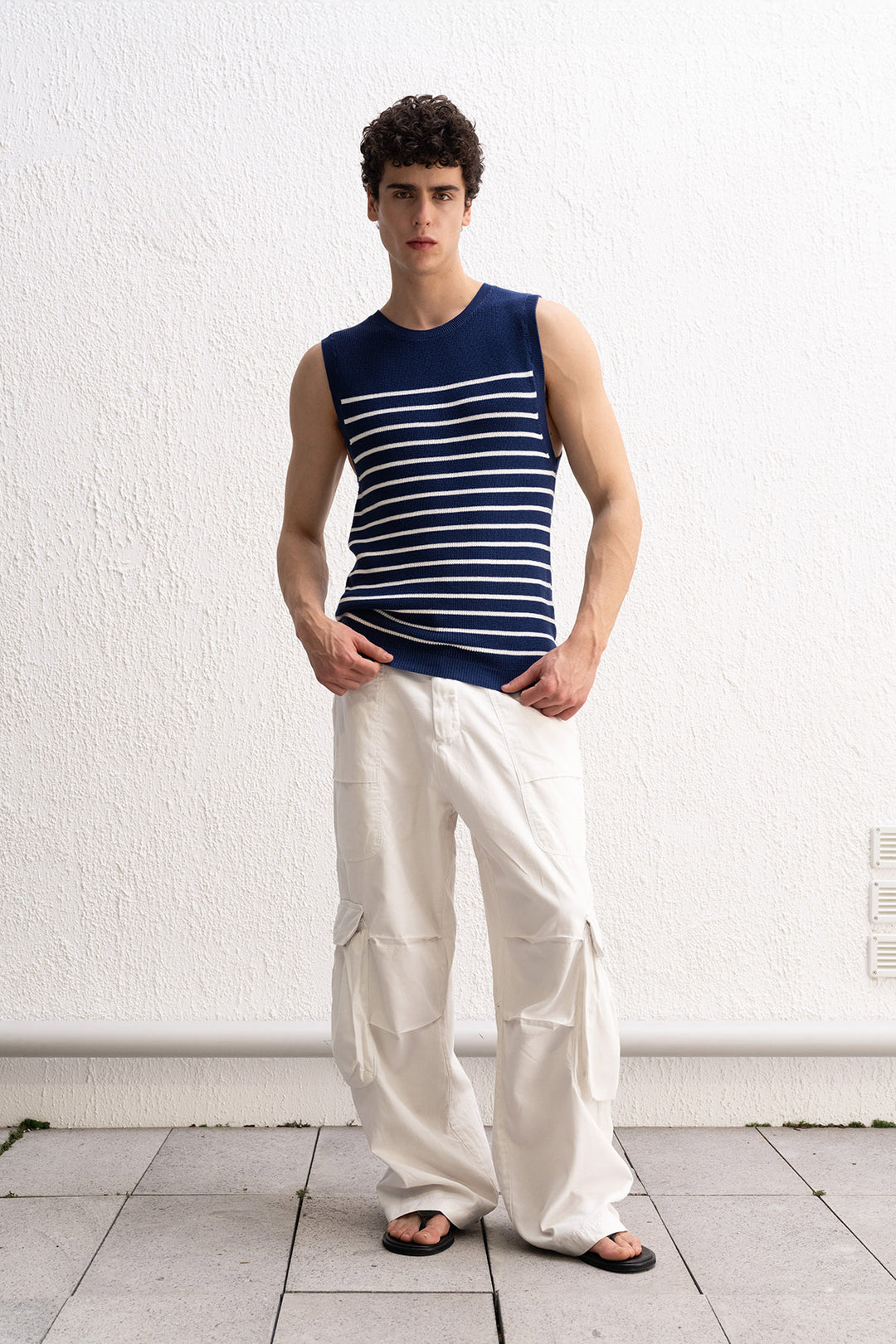 Giesto T-Shirt Bleu Marine Sans Manches en Tricot Rayé - Bleu marine