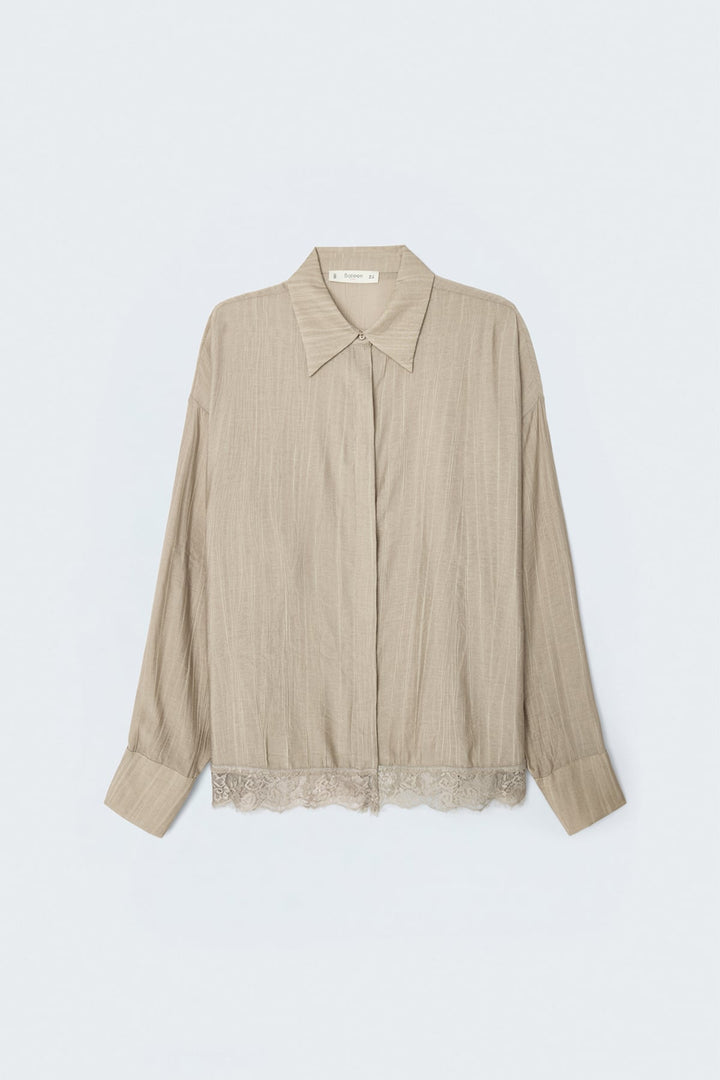 Sateen Chemisier avec détails en dentelle - camel