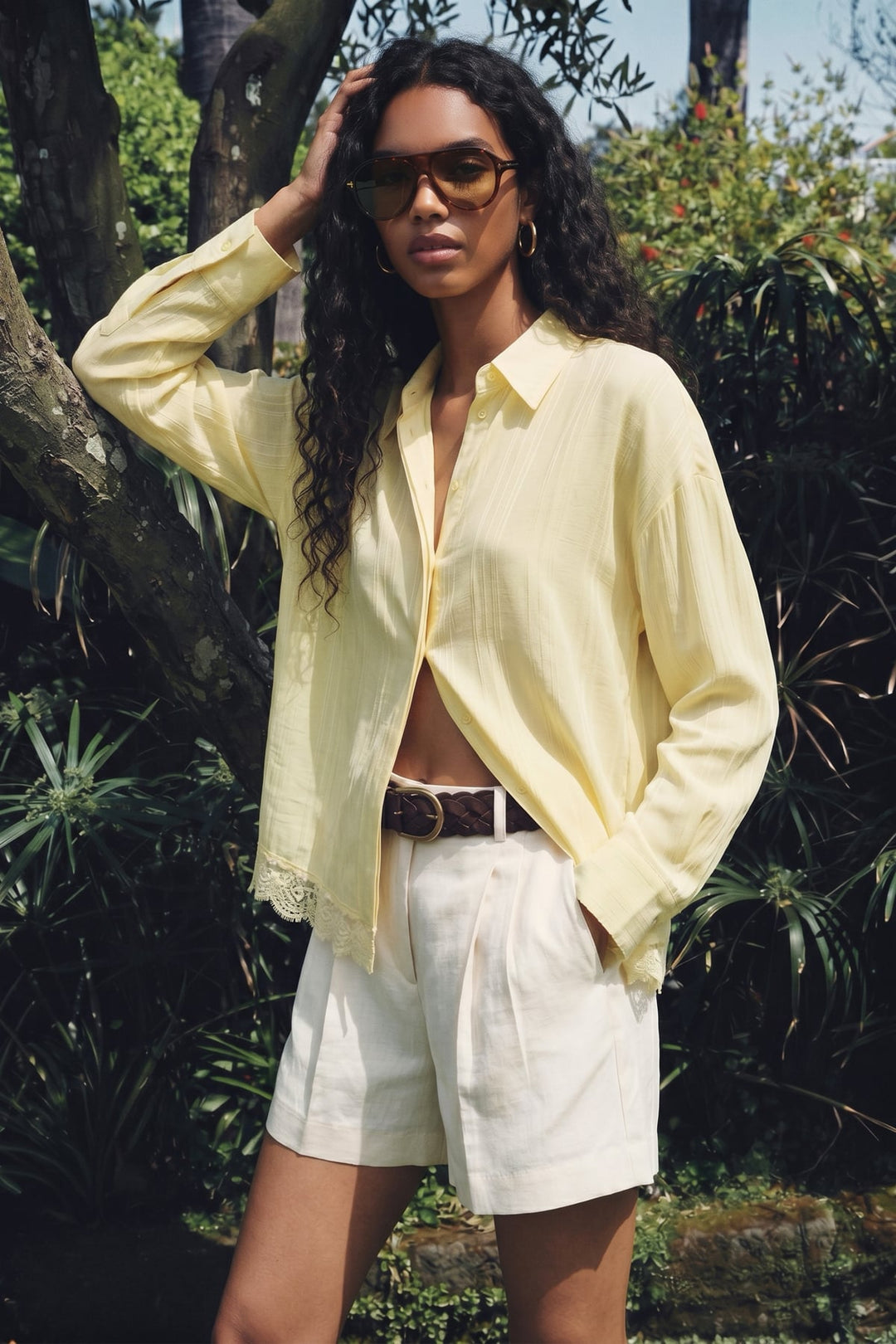 Sateen Chemisier avec détails en dentelle - Jaune