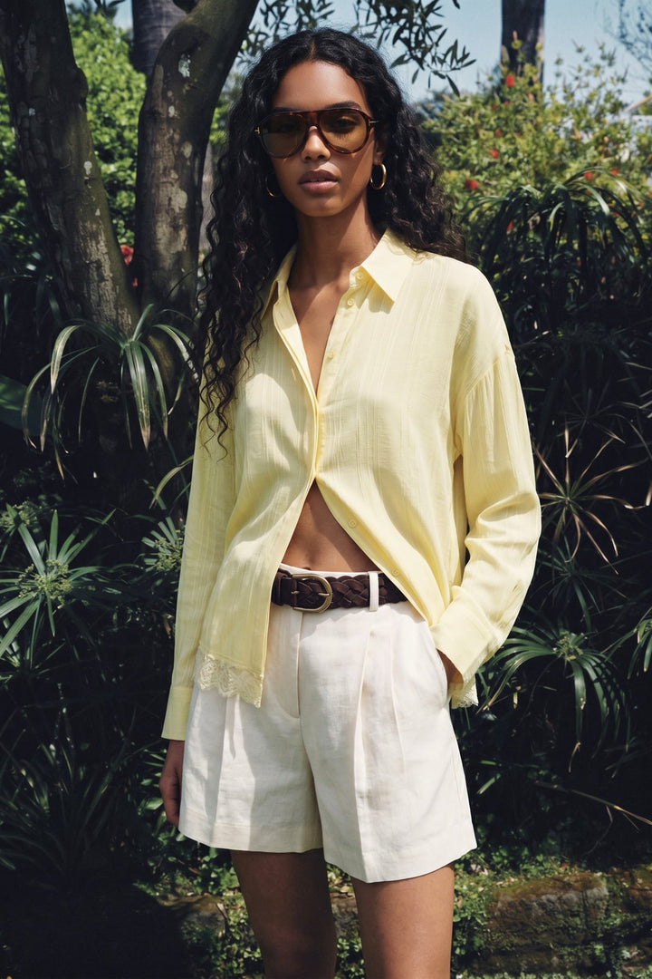 Sateen Chemisier avec détails en dentelle - Jaune
