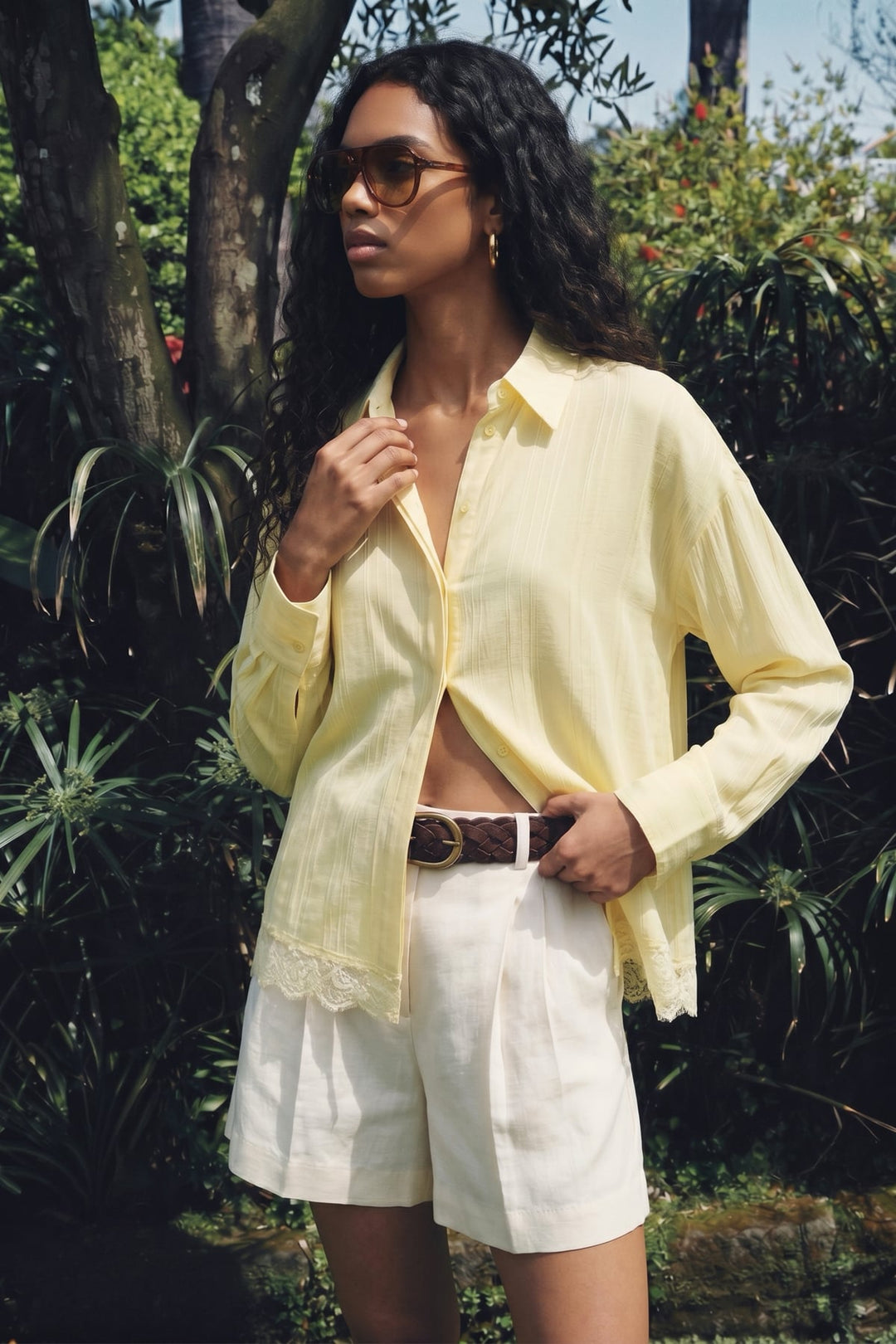 Sateen Chemisier avec détails en dentelle - Jaune
