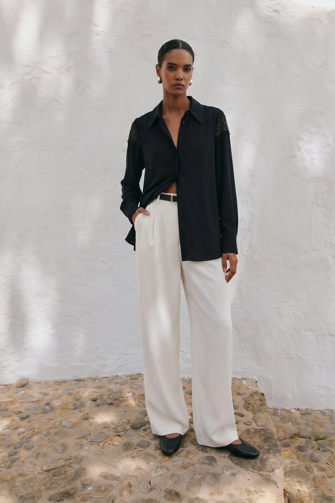 Sateen Chemisier à Détails en Dentelle - Noir